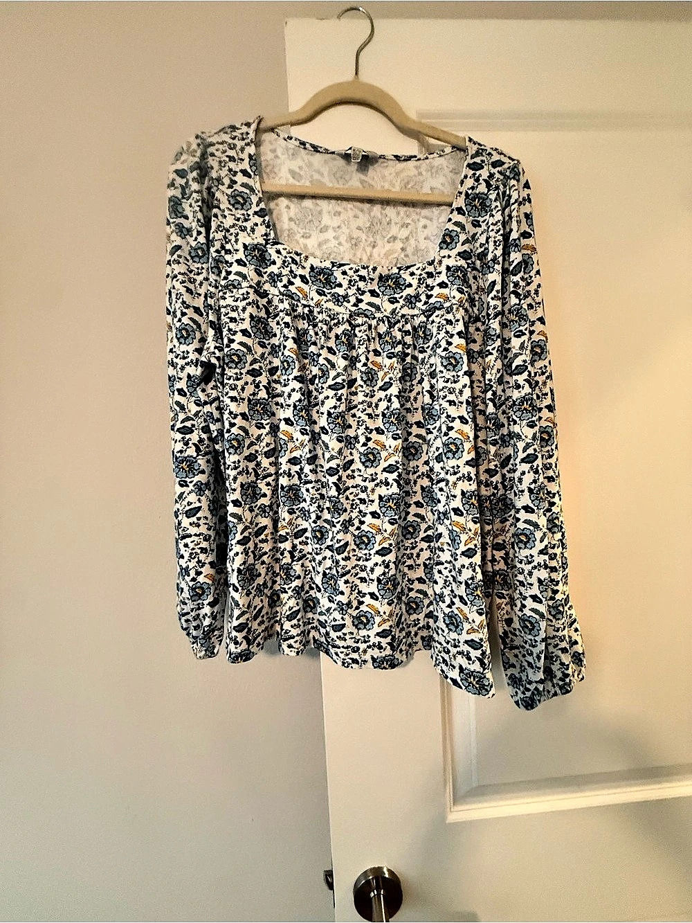 Lucky Brand Floral Long Sleeve Blouse in White & Blue Size XL